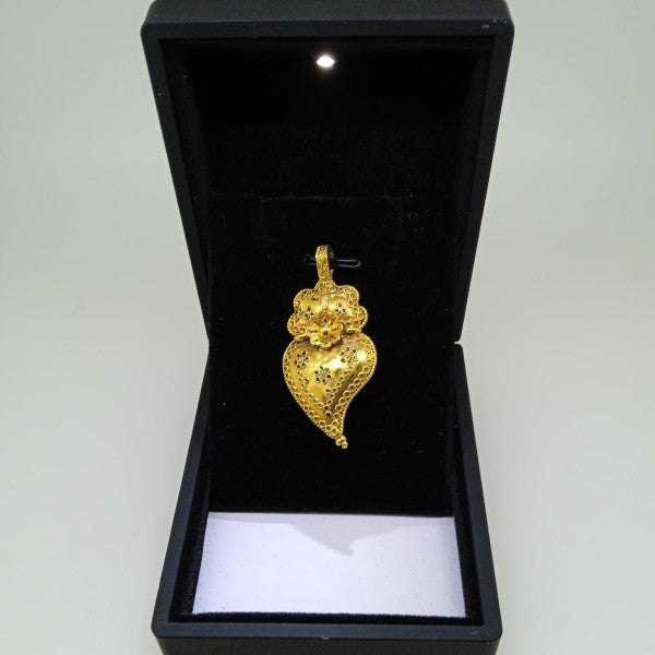 pendente em ouro de 19.2 k 5