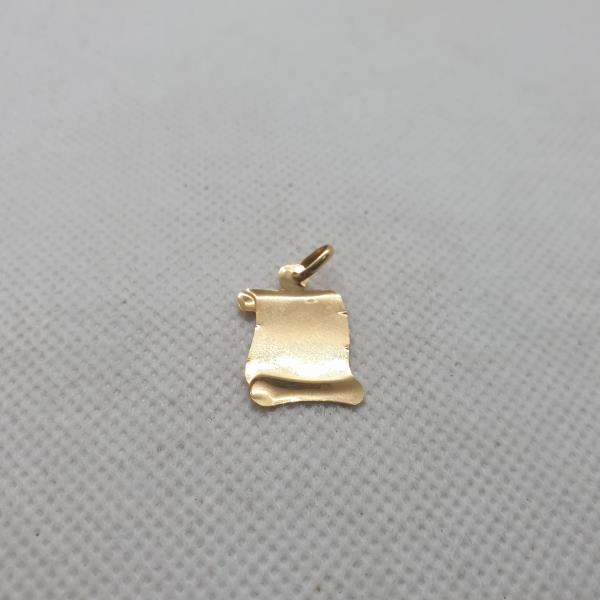 pendente em ouro de 19.2 k 4