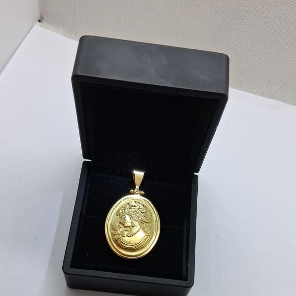 pendente em ouro de 19.2 k 4