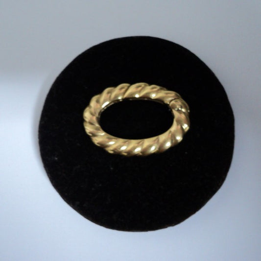 pendente em ouro de 19.2 k 1