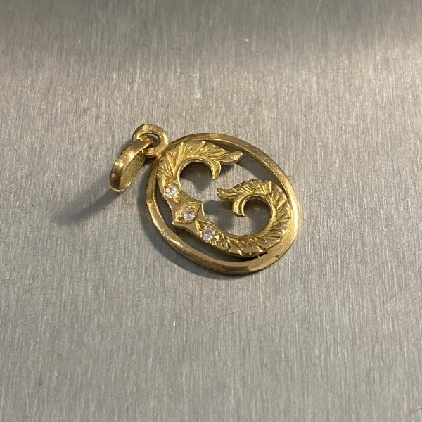 pendente em ouro de 19.2 k 4