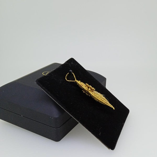 pendente em ouro de 19.2 k 4