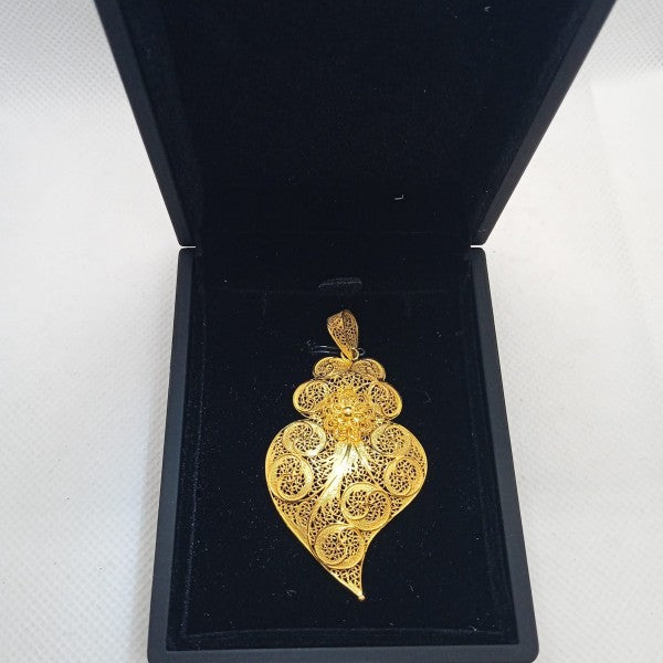 pendente em ouro de 19.2 k 3