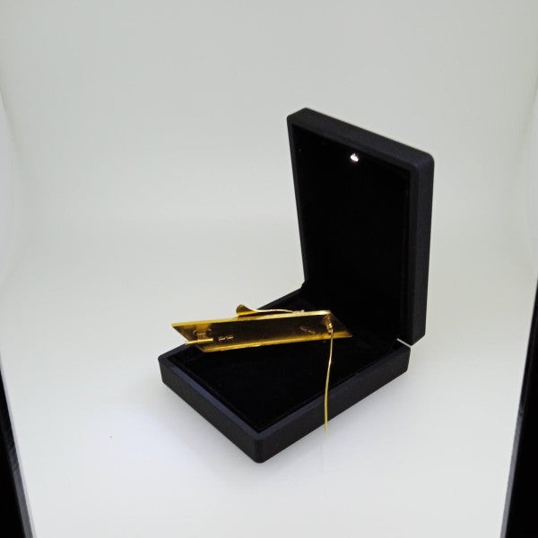 alfinete em ouro de 19.2 k 5